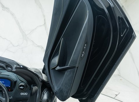 McLaren 720S Spider 32