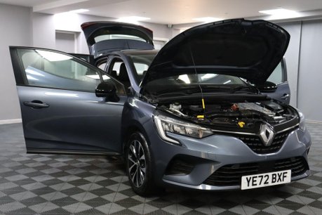 Renault Clio EVOLUTION E-TECH 15