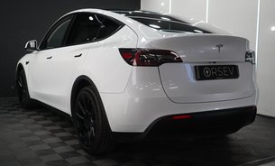 Tesla Model Y RWD 20" Induction Alloys Comfort Suspension GROK AI Ryzen Chip LFP 1 Owner 3
