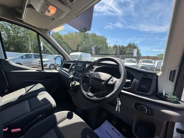 Ford Transit LWB L3H3 [SOLD MT] High Roof Leader 350 Air Con 15