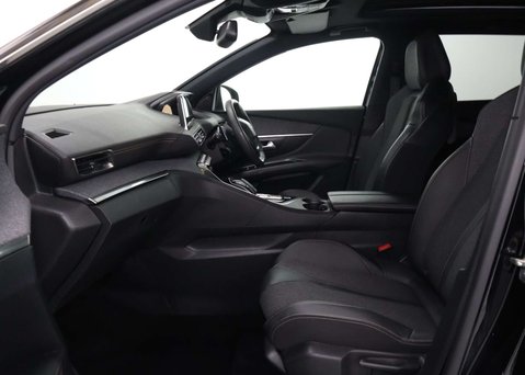 Peugeot 3008 1.6 3008 GT Line Premium PureTech S/S Auto 5dr 9