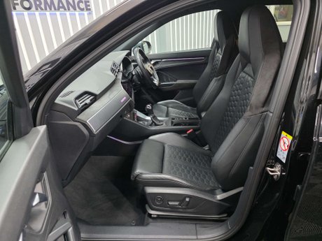 Audi RS Q3 2.5 TFSI SUV 5dr Petrol S Tronic quattro Euro 6 (s/s) (400 ps) 22