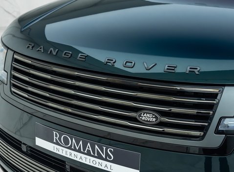 Land Rover Range Rover P530 SV 39