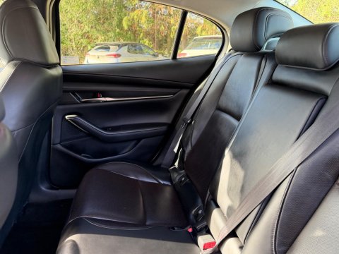 Mazda 3 2.0 SKYACTIV-X MHEV GT Sport Tech Euro 6 (s/s) 4dr 17