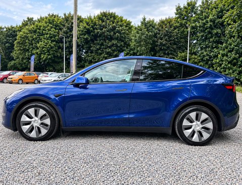 Tesla Model Y ModeL Y Long Range AWD 4WD 5dr 12