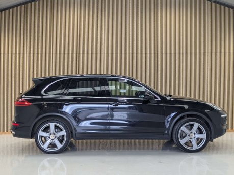Porsche Cayenne 3.0 Cayenne V6 D Tiptronic S 4WD 5dr 13