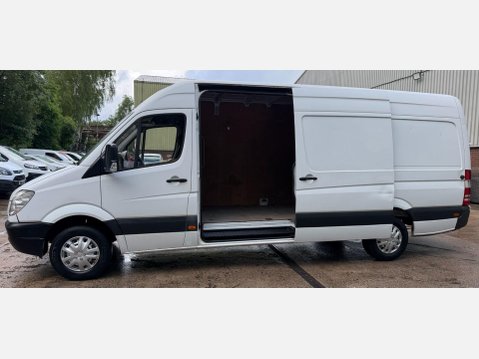 Mercedes-Benz Sprinter 2.1 313 CDi Panel Van 5dr Diesel Manual RWD L3 H3 (129 bhp) 25