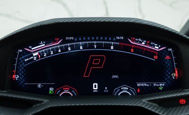 Lamborghini Revuelto 19