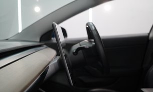 Tesla Model 3 LONG RANGE AWD c350 mile range! Tesla fitted upgraded 82kWh Battery 1 Owner 17