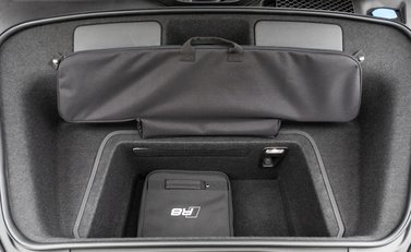 Audi R8 Spyder V10 Performance Carbon Black 33