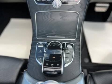 Mercedes-Benz C Class C 220 D 4MATIC AMG LINE PREMIUM PLUS 53
