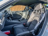 Porsche 718 Cayman GT4 PDK 9