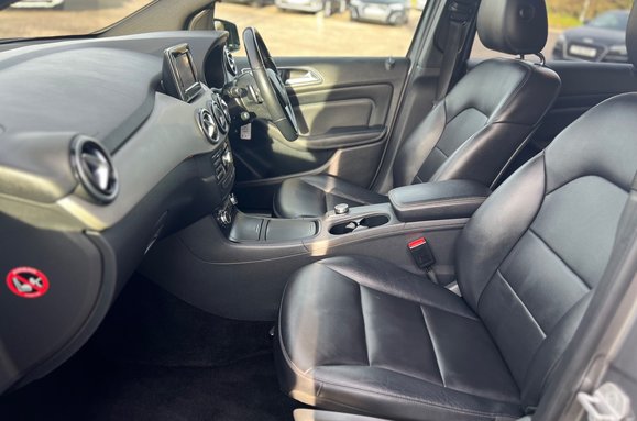 Mercedes-Benz B Class B180 1.8 CDI BLUEEFFICIENCY SPORT AUTO 26