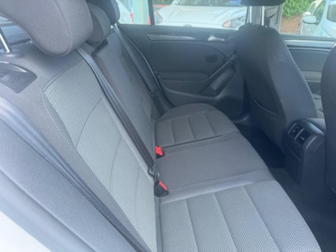 Volkswagen Golf 1.6 TDI BlueMotion Tech Match Euro 5 (s/s) 5dr 24