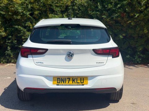 Vauxhall Astra 1.4i Turbo SRi Euro 6 5dr 9