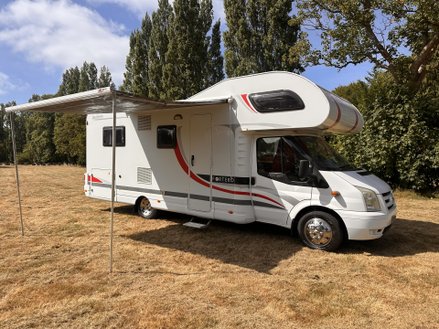 Ford Transit DETHLEFFS FORTERO A 6915 6 BERTH MOTORHOME 