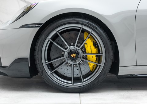 Porsche 911 Turbo S Cabriolet (992)