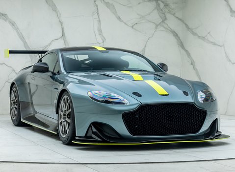 Aston Martin Vantage AMR Pro 8