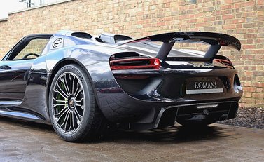 Porsche 918 Spyder 10