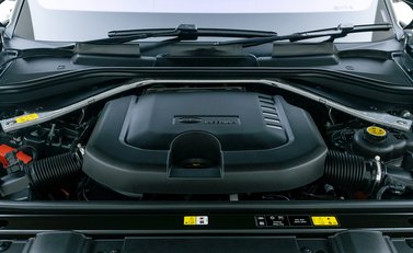 Land Rover Range Rover D350 Autobiography LWB 7 Seater 25