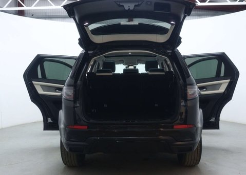 Land Rover Discovery Sport 2.0 P250 MHEV R-Dynamic SE SUV 5dr Petrol Auto 4WD Euro 6 (s/s) (249 ps) 66