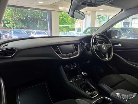 Vauxhall Grandland X 1.5 Turbo D Griffin Euro 6 (s/s) 5dr 50