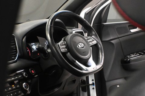 Kia Sportage 2.0 Sportage GT-Line S CRDi ISG 4x4 Auto 4WD 5dr 4