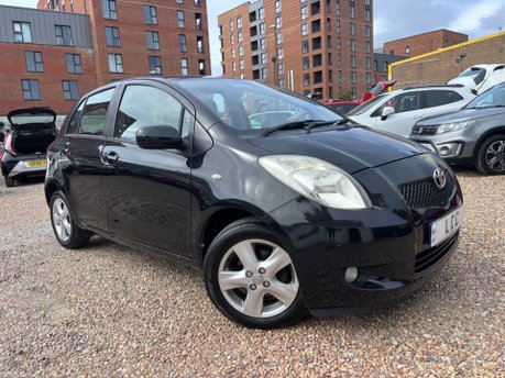 Toyota Yaris T SPIRIT VVT-I MM AUTOMATIC WITH 17 SERVICE STAMPS