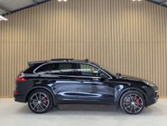 Porsche Cayenne 4.8 Cayenne V8 T Tiptronic S 4WD 5dr 14