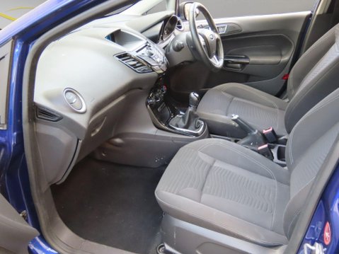Ford Fiesta 1.0T EcoBoost Zetec Euro 5 (s/s) 5dr 14