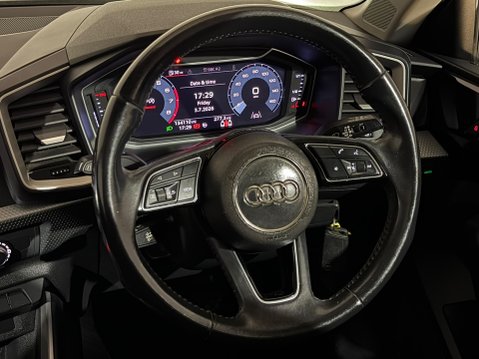 Audi A1 SPORTBACK TFSI SPORT 13