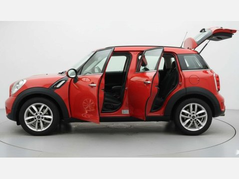 Mini Countryman 2.0 Cooper SD SUV 5dr Diesel Auto ALL4 Euro 5 (143 ps) 8