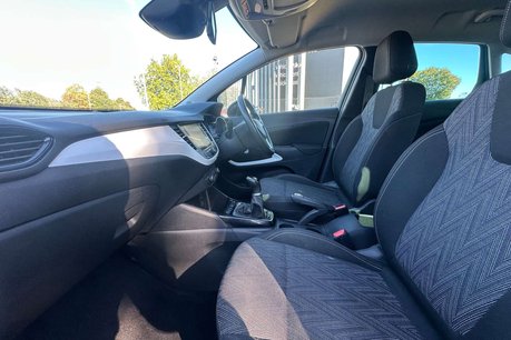 Vauxhall Crossland X 1.2 SRi Nav SUV 5dr Petrol Manual Euro 6 (s/s) (83 ps) 22