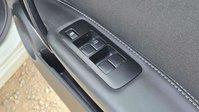Nissan Qashqai 1.5 dCi 360 SUV 5dr Diesel Manual 2WD Euro 5 (110 ps) 24