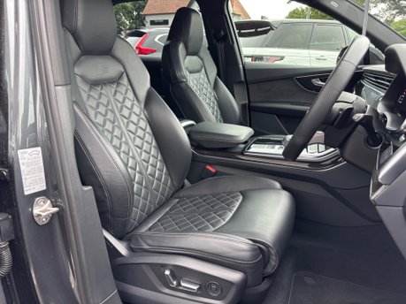 Audi SQ7 4.0 TFSI V8 Black Edition SUV 5dr Petrol Tiptronic quattro Euro 6 (507ps) 26