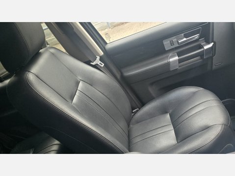 Land Rover Discovery 4 3.0 SD V6 Graphite SUV 5dr Diesel Auto 4WD Euro 6 (s/s) (256 bhp) 8