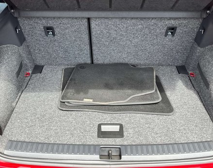 SEAT Arona 1.0 Arona Xperience Lux EcoTSI Semi-Auto 5dr 77