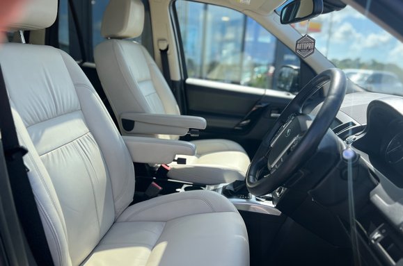 Land Rover Freelander SD4 METROPOLIS 17