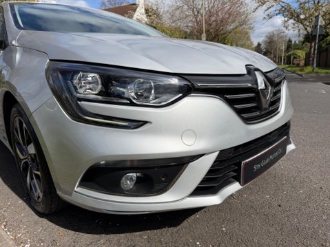 Renault Megane 1.3 TCe Iconic EDC Euro 6 (s/s) 5dr 43