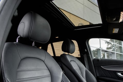 Mercedes-Benz EQC EQC 400 4MATIC AMG LINE PREMIUM PLUS 43
