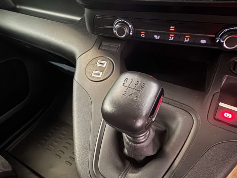 Peugeot Partner 1.5 Partner Professional L2 BHDi 5dr 14