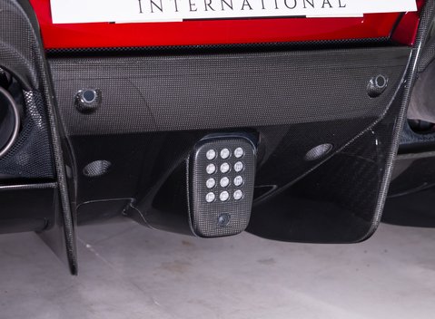 Ferrari 488 Pista 40