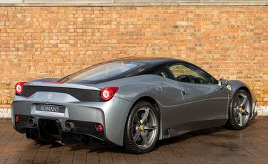 Ferrari 458 Speciale 7