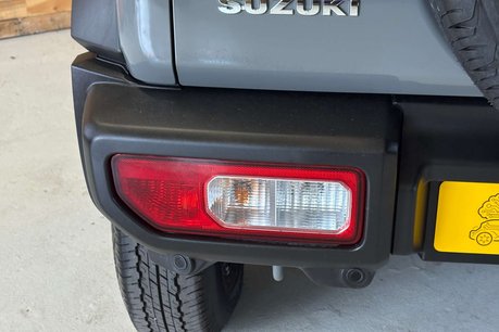 Suzuki Jimny SUZUKI JIMNY 1.5 SZ5 SUV 3dr Petrol Auto ALLGRIP Euro 6 (101 ps) 55