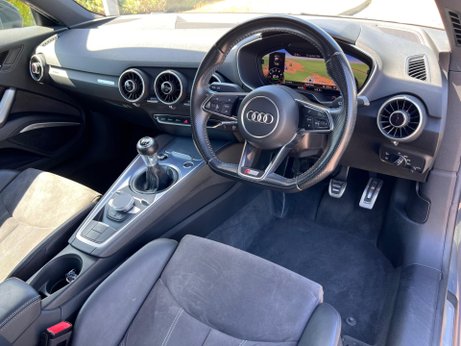 Audi TT 1.8 TFSI Black Edition Euro 6 (s/s) 3dr 56