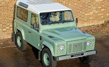 Land Rover 90 Heritage 22