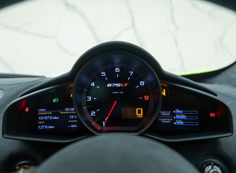 McLaren 675LT 24
