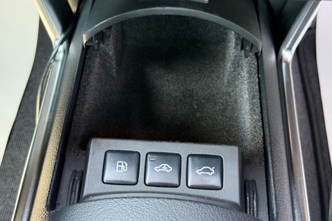 Audi TT V6 QUATTRO DSG- ONE OWNER FROM NEW - ORIGINAL - THOUSANDS SPENT 39