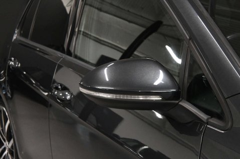 Volkswagen Golf 2.0 Golf GTD Semi-Auto 5dr 49