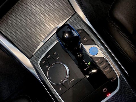 BMW i4 40 83.9kWh M Sport Gran Coupe 5dr Electric Auto eDrive (340 ps) 1 Owner - 16
